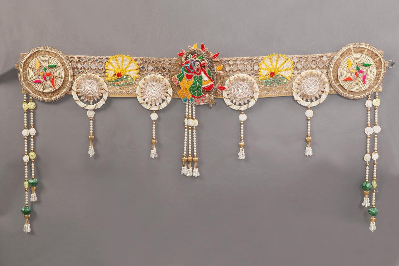 Radha Krishna Divine Toran